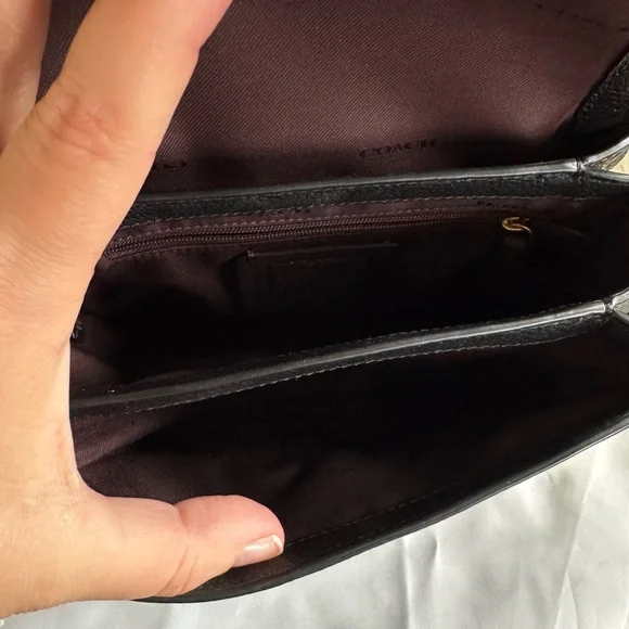 Coach Cassie 19 Black Crossbody Bag with Gold Chain - Picture 10 of 12